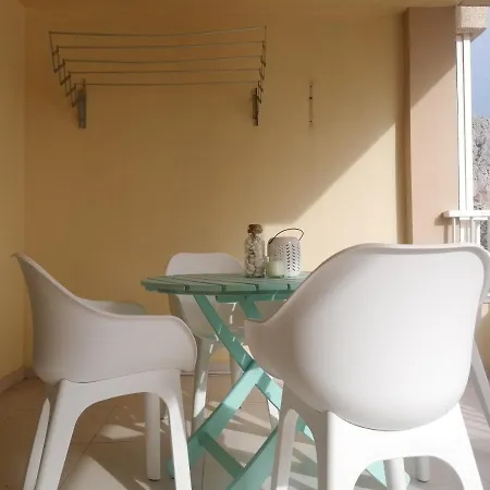 Apartment Edificio La Reina *