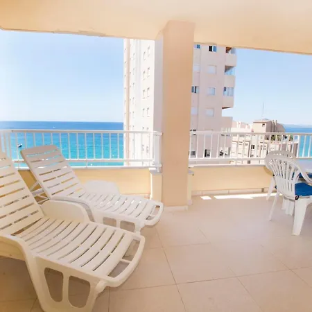 Edificio La Reina Apartment Calp