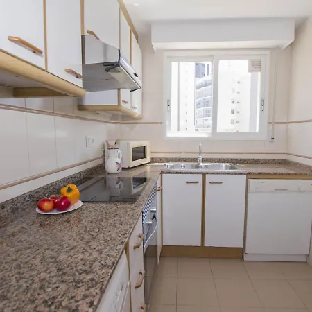 Edificio La Reina Кальпе