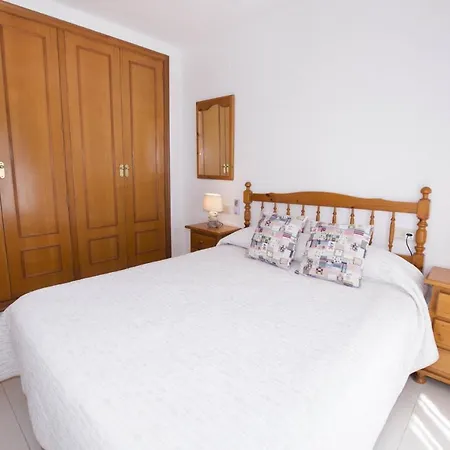 Edificio La Reina Appartement *