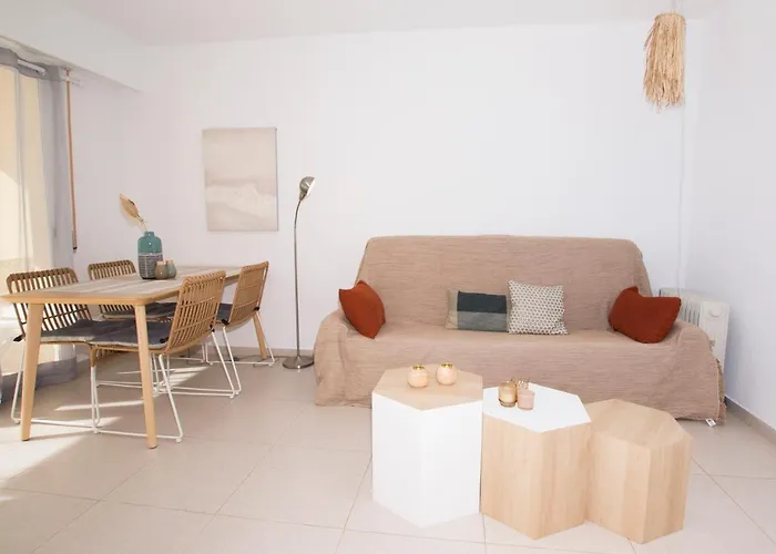 Edificio La Reina Апартаменты Кальпе