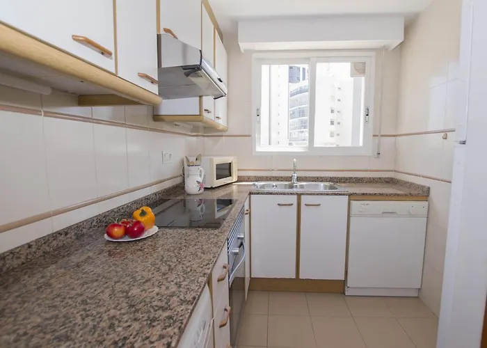 Edificio La Reina Кальпе