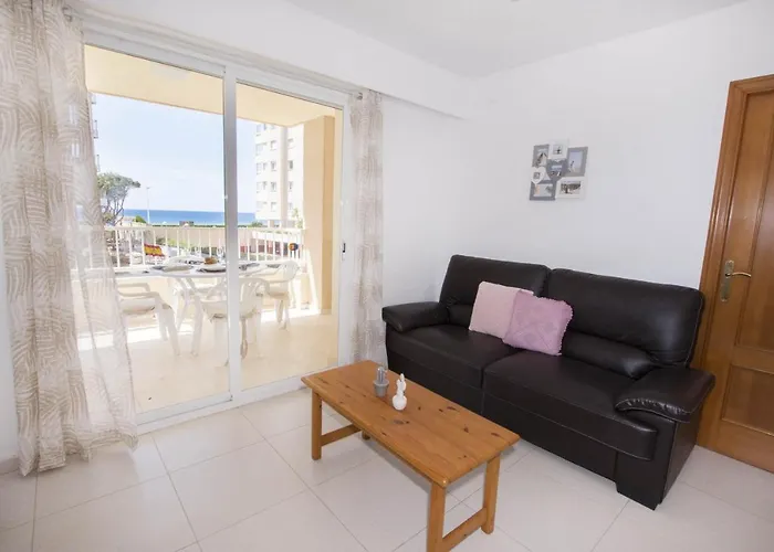 Edificio La Reina Кальпе