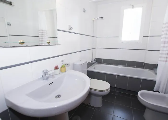 Апартаменты Edificio La Reina