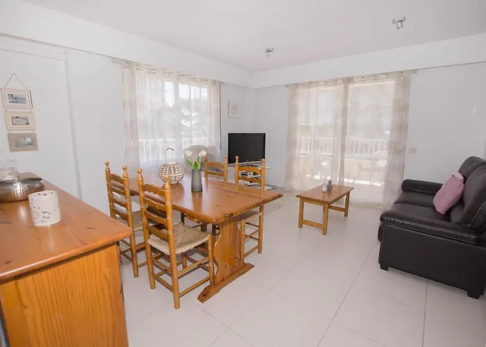 Edificio La Reina Апартаменты